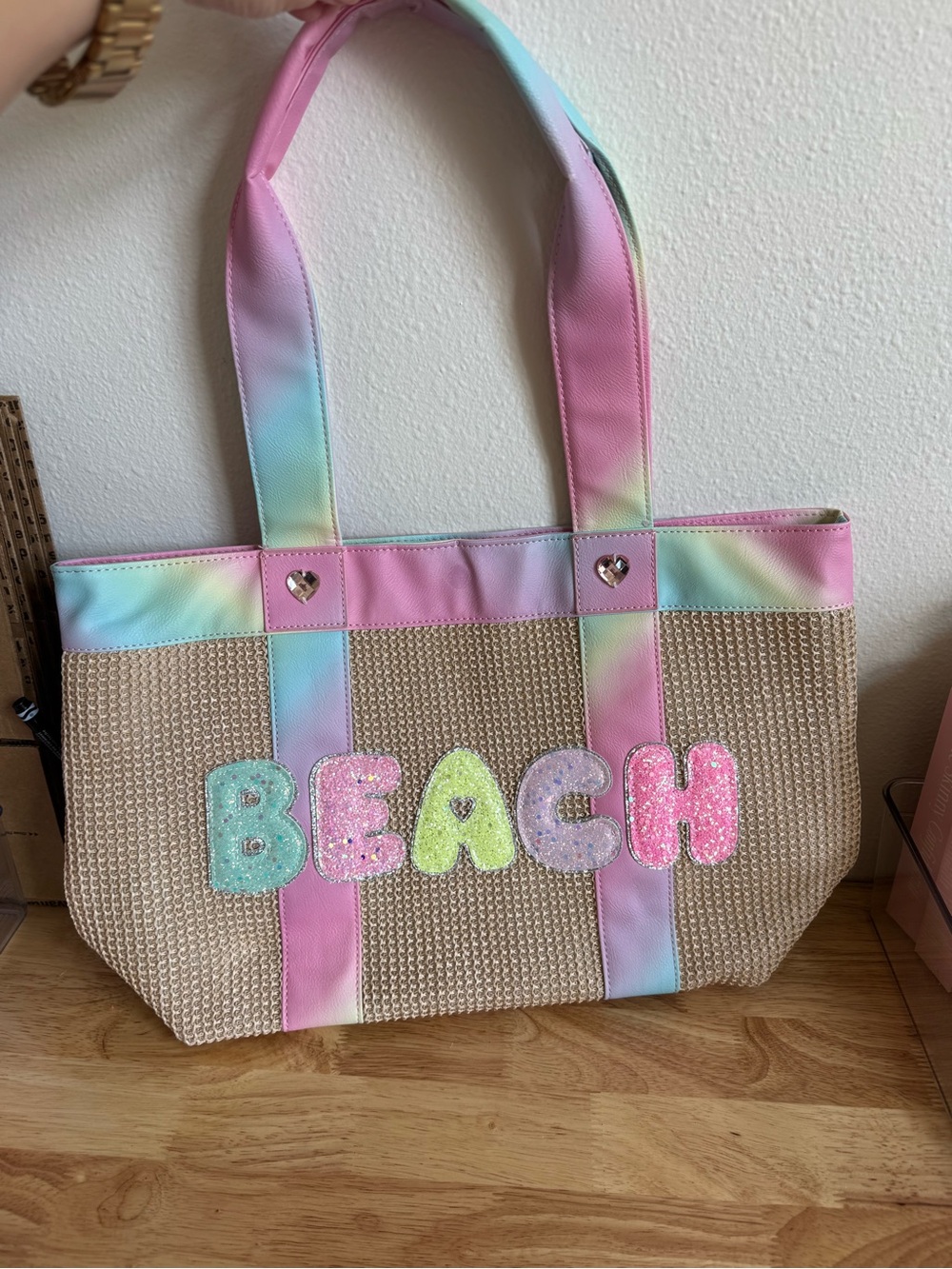 OMG Accessories BEACH woven tote bag.